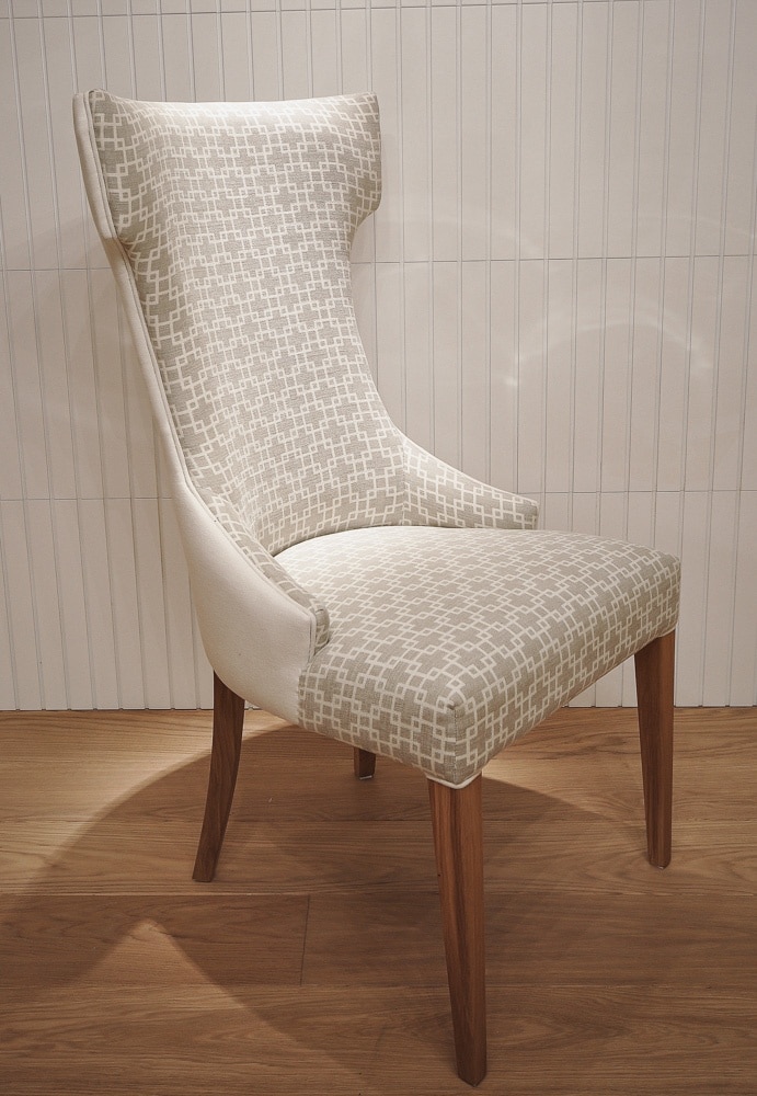 Krzesło Brava S, stworzone przez warsztat Don't Worry Polska, produkujący meble na zamówienie.